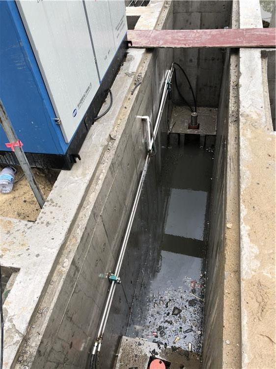 液動不鏽鋼下開式堰門