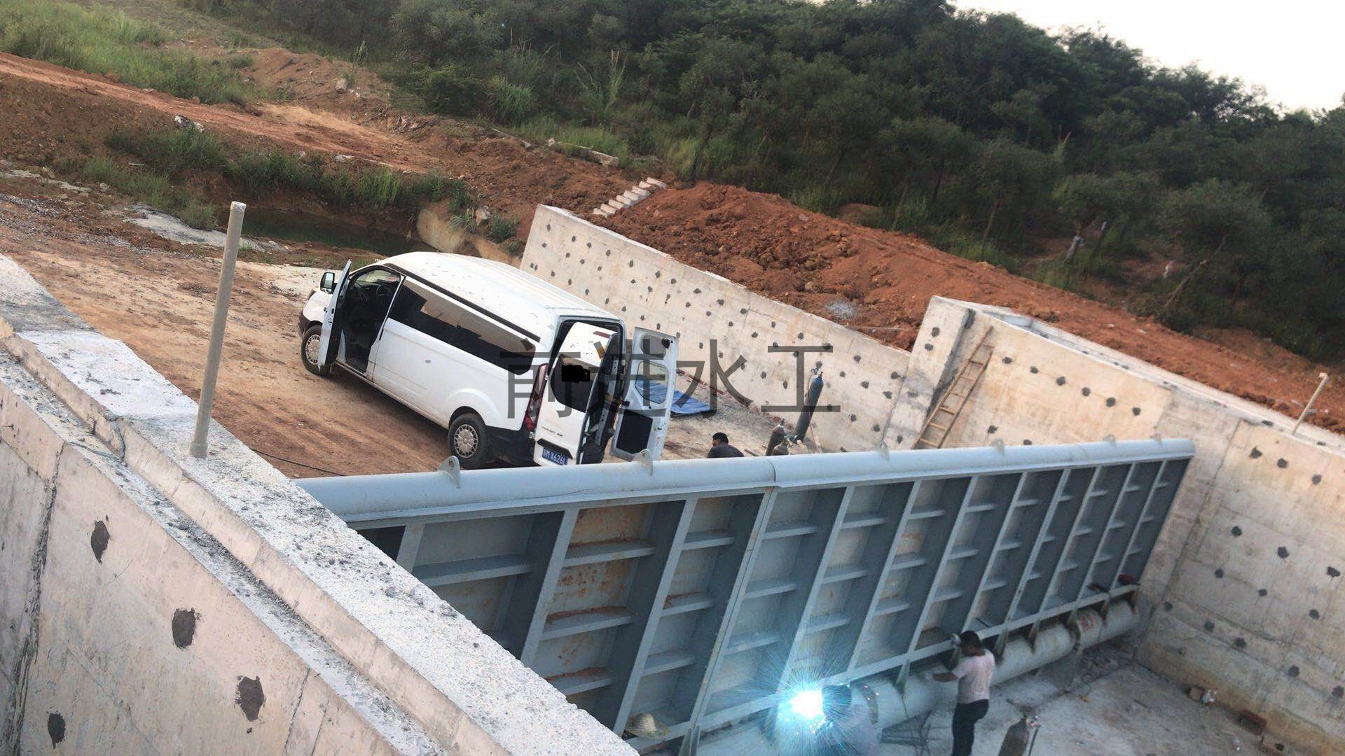 金屬鋼壩廠家電話